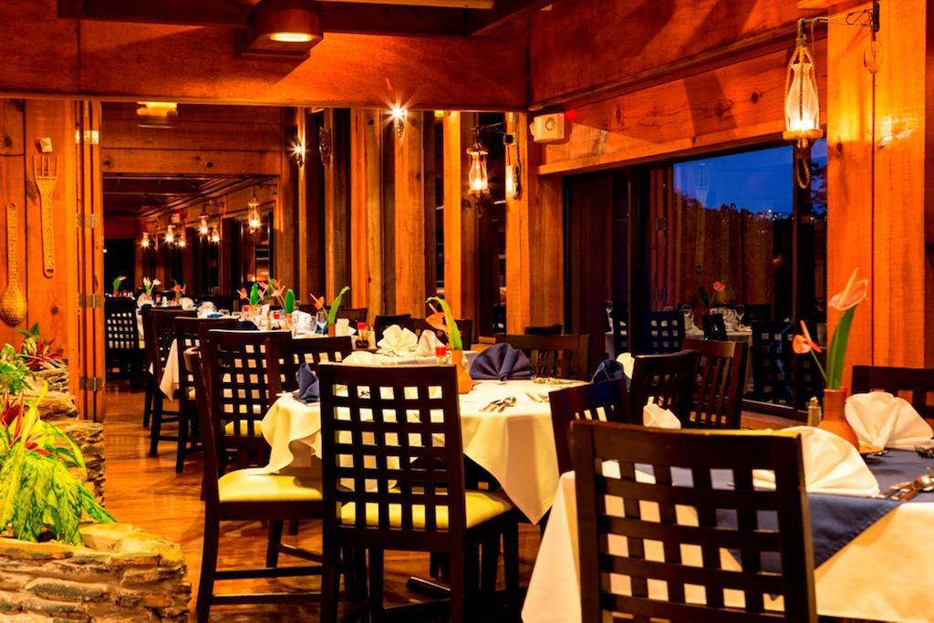 Port of Spain Kapok Hotel מראה חיצוני תמונה