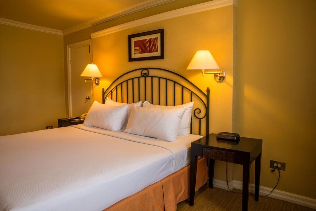 Port of Spain Kapok Hotel מראה חיצוני תמונה