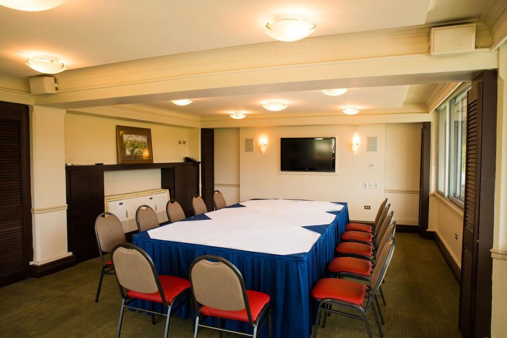 Port of Spain Kapok Hotel מראה חיצוני תמונה