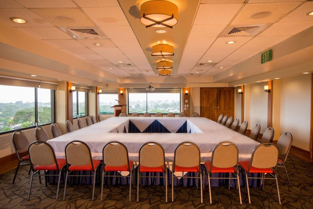 Port of Spain Kapok Hotel מראה חיצוני תמונה